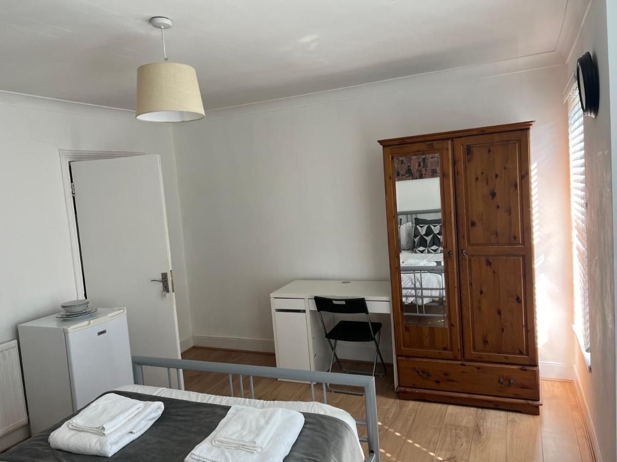 Central Stratford Cozy Double Room London Bagian luar foto