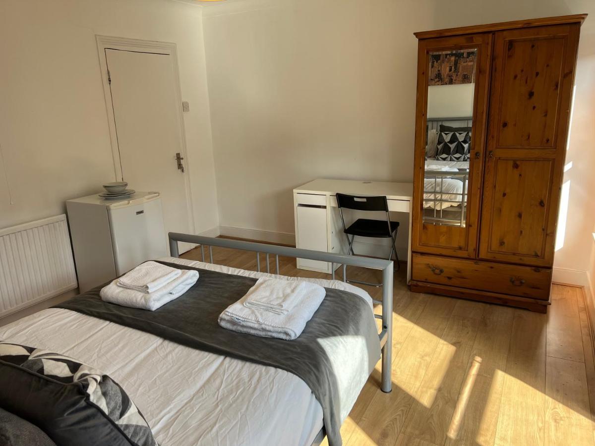 Central Stratford Cozy Double Room London Bagian luar foto